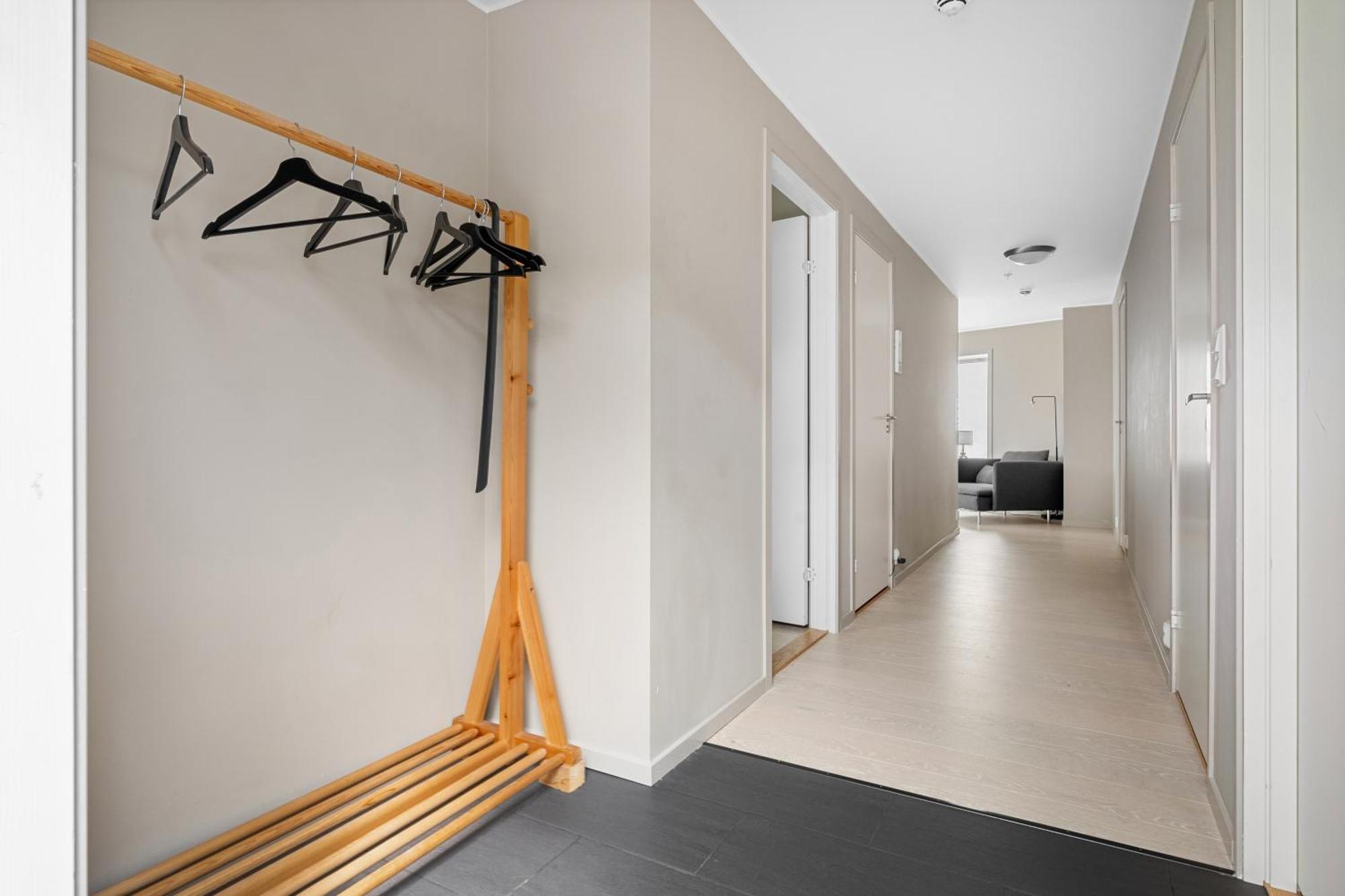 Stay L Urban - Spacious Apartment With Private Terrace Bergen Exterior photo
